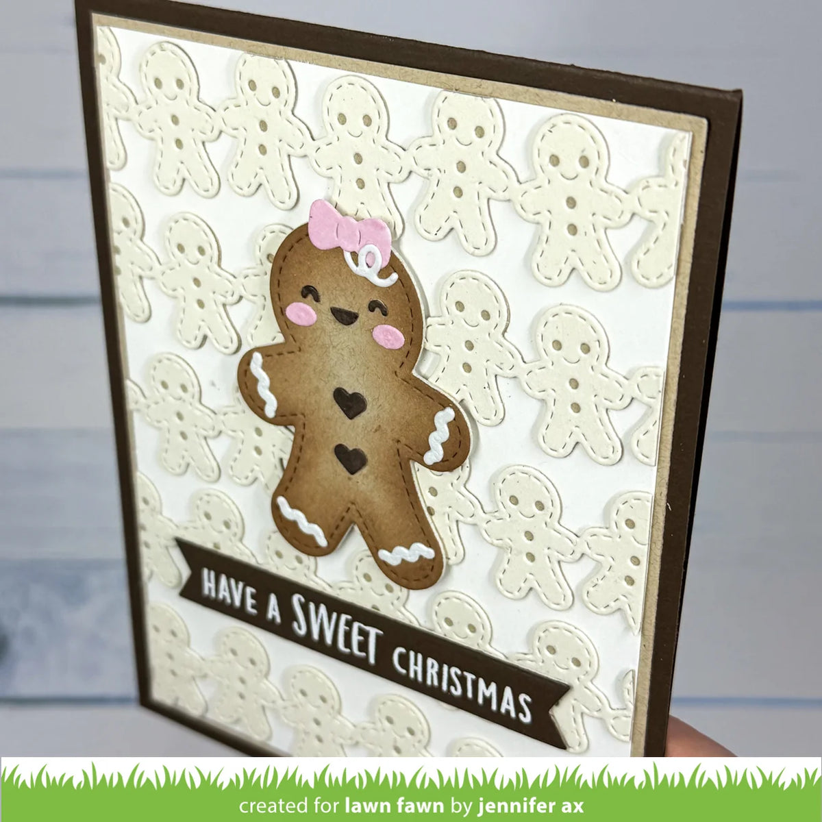 Gingerbread - Border Lawn Cuts