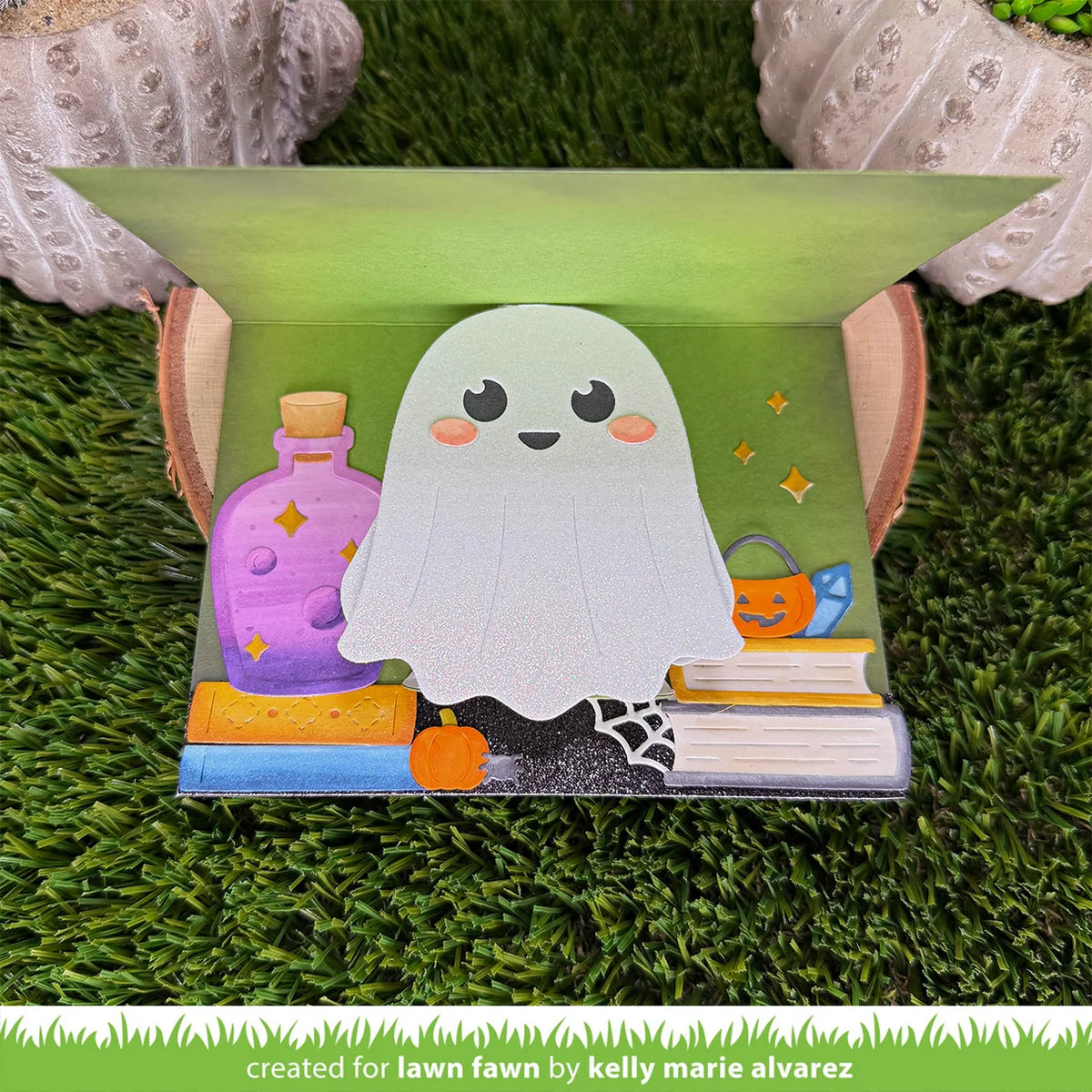 Big Hugs Ghost - Lawn Cut
